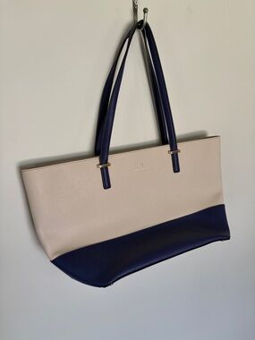 Kate Spade Cedar Street Large Harmony Tote Bag - Clocktower/Navy - GUC